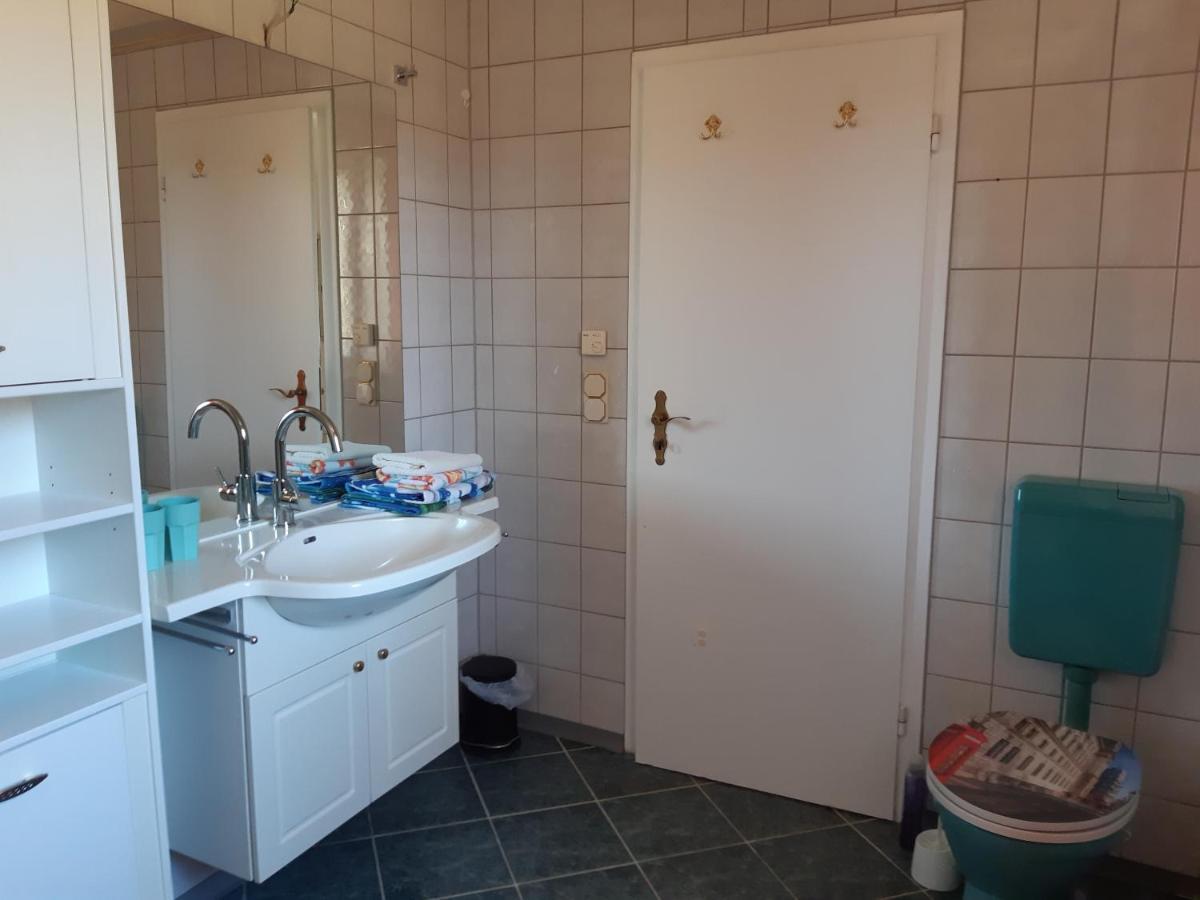 Thueringer Zimmer Suhl Exterior foto